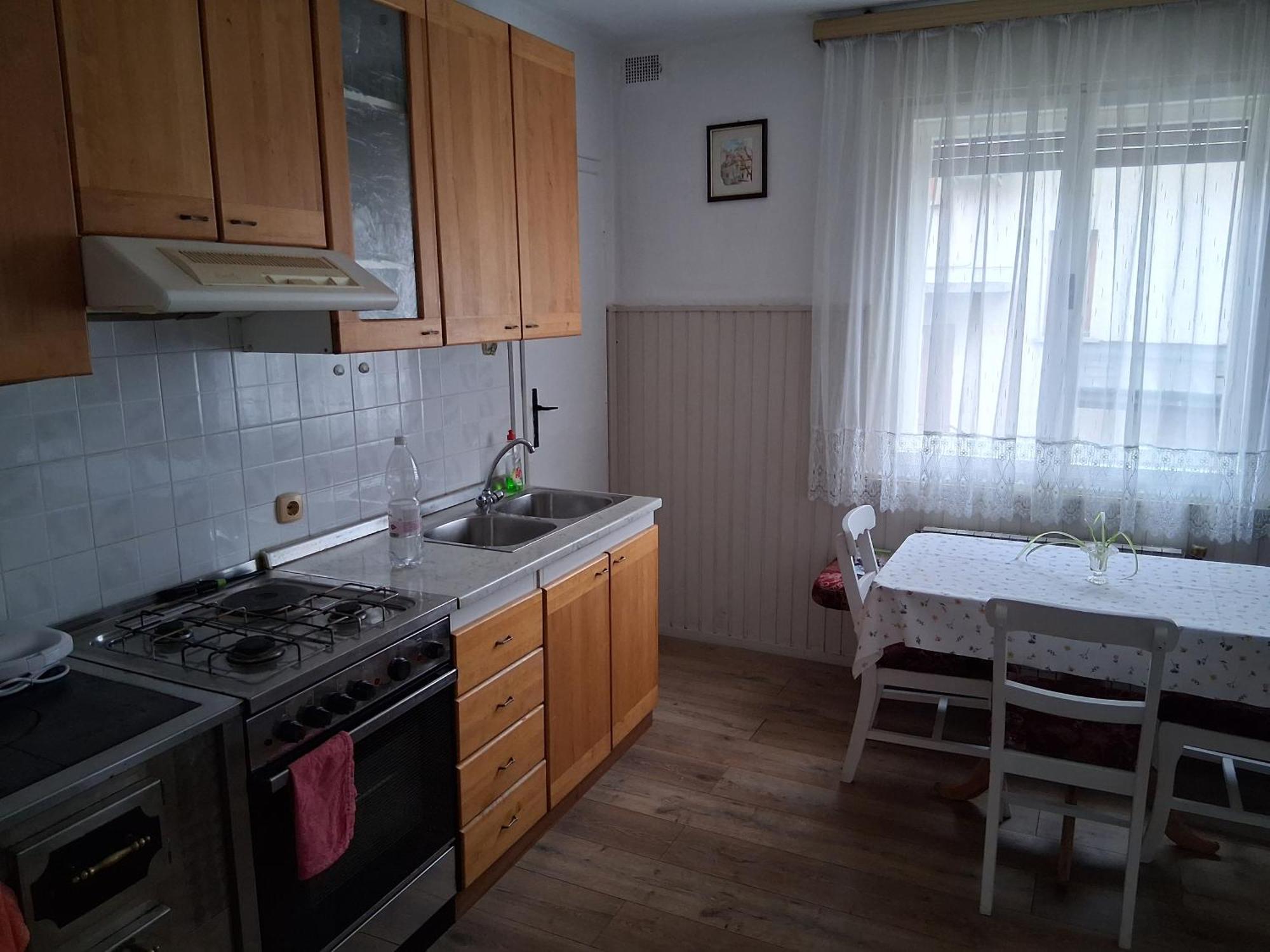 Rooms Apartma Cerknica Εξωτερικό φωτογραφία